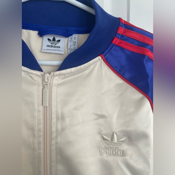 Adidas Women’s Satin SST Track Jacket Sweater - Size Medium 💪 - Picture 10 of 11